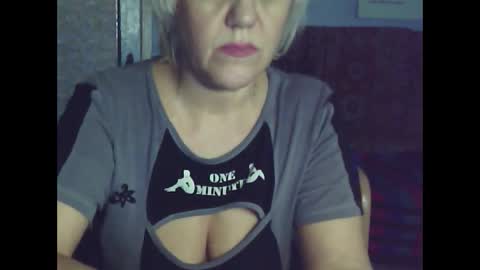 Snapshot of larisaq4ugo24 chatting on February 2, 11:51 am larisaq4ugo24 online show from February 2, 11:51 am