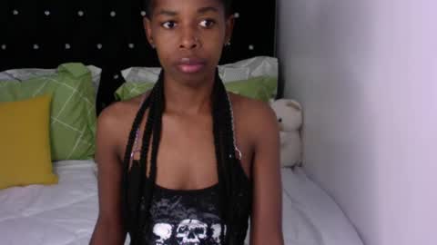 larrine online show from July 17, 7:08 pm