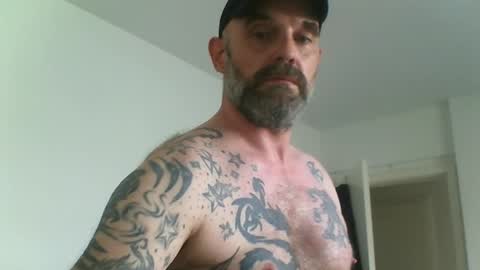 larsvegas1895 online show from June 1, 9:22 am
