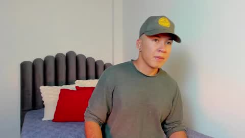 Snapshot of lass_nazar chatting on December 28, 2:11 am lass_nazar online show from December 28, 2:11 am