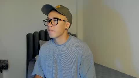 Snapshot of lass_nazar chatting on January 18, 2:14 am lass_nazar online show from January 18, 2:14 am