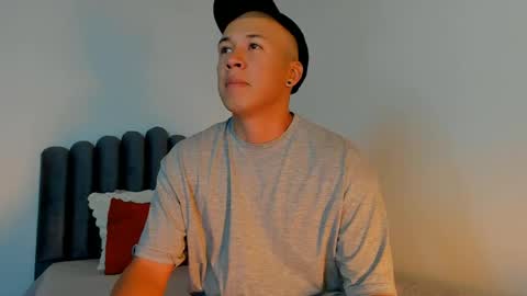 Snapshot of lass_nazar chatting on January 28, 2:11 am lass_nazar online show from January 28, 2:11 am