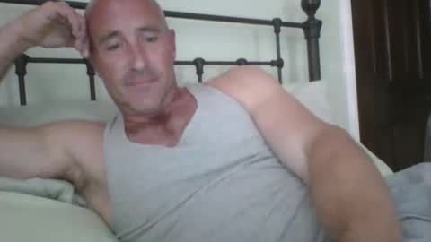 lastoriginal82 online show from May 14, 11:00 pm