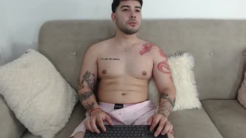 YOUR BABY online show from January 11, 11:43 pm