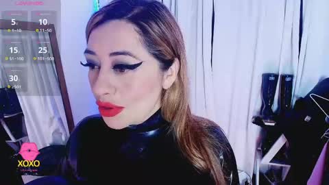 ROSE online show from April 10, 2:11 pm