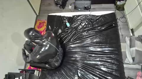 latex boy 38 online show from July 26, 8:43 am