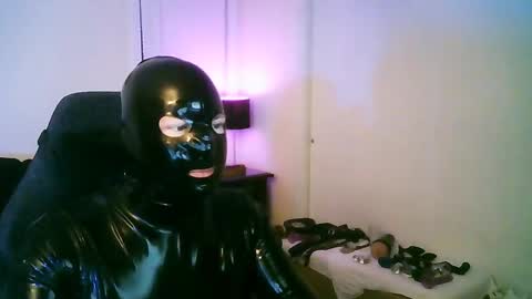 latexminheadroom online show from September 21, 1:40 am
