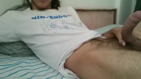 Snapshot of latin_boi6 chatting on October 9, 1:53 pm Angel online show from October 9, 1:53 pm