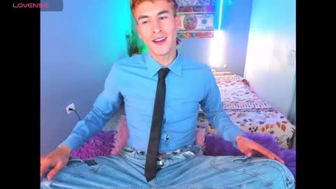 latin_boysxxx_ online show from March 12, 2:50 am