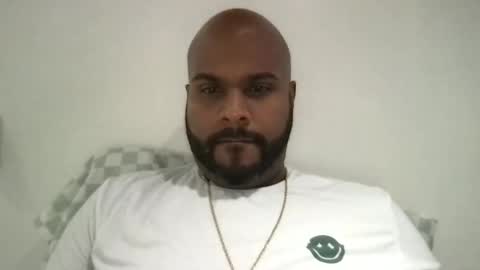 Snapshot of latin_chubby chatting on October 19, 6:08 pm latin_chubby online show from October 19, 6:08 pm