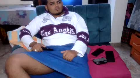 Snapshot of latin_curiousxxx chatting on June 18, 6:45 pm latin_curiousxxx online show from June 18, 6:45 pm