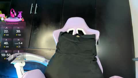 kay online show from October 13, 1:38 am