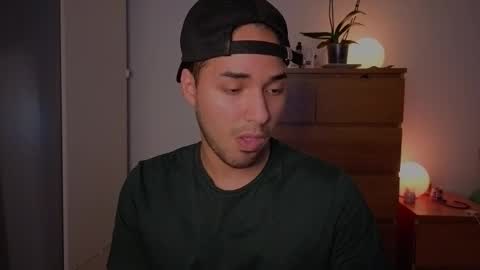  Free OF online show from December 17, 11:49 am