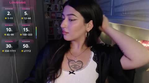 miiiiiiaaaa online show from September 12, 8:42 pm