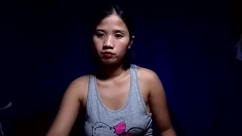 latina_shaine online show from April 13, 11:10 pm