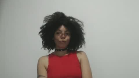 Latinacoka online show from May 5, 1:24 am