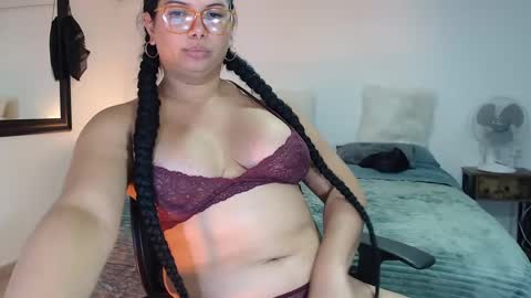 Snapshot of latinaflower_ts chatting on October 7, 11:24 pm FLOR SALVAJE online show from October 7, 11:24 pm