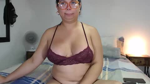 Snapshot of latinaflower_ts chatting on October 23, 4:50 pm FLOR SALVAJE online show from October 23, 4:50 pm