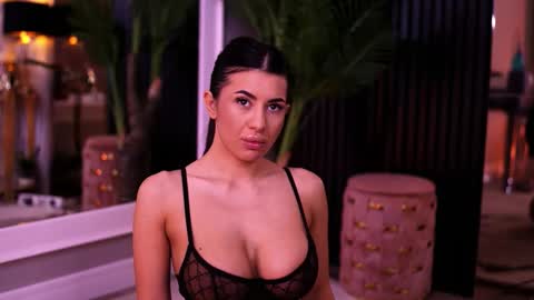 Latina online show from March 11, 6:25 pm