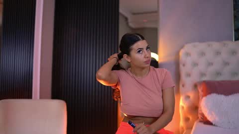 Latina online show from May 24, 6:24 pm
