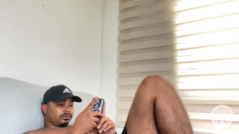 latinbbc_00 online show from February 23, 8:33 pm