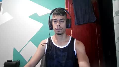 latinbigcrazy online show from March 2, 1:19 am