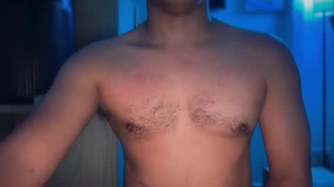 LATiNBOiiXXX online show from April 4, 3:16 am