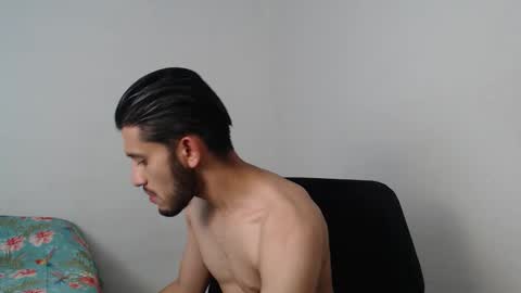 camilo online show from December 17, 3:06 am