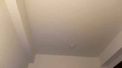 Hi -  online show from February 9, 5:44 am