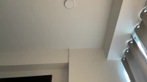 Hi -  online show from February 16, 3:08 pm