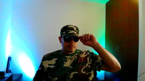 Snapshot of latingogo chatting on February 15, 2:52 am Latingogo online show from February 15, 2:52 am