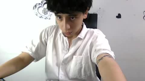 latinheatx22 online show from April 23, 12:56 am