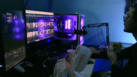 Snapshot of latinincognito chatting on January 13, 3:01 am latinincognito online show from January 13, 3:01 am