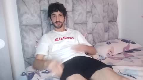 latinlustandfrenchkiss online show from May 14, 2:57 pm