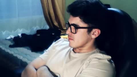 latinn_babe online show from September 28, 3:56 am