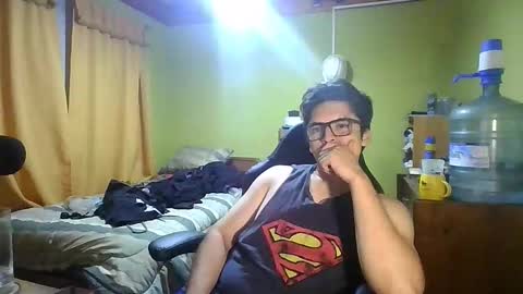 Snapshot of latinn_babe chatting on March 20, 5:45 am latinn_babe online show from March 20, 5:45 am