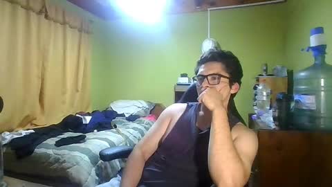 Snapshot of latinn_babe chatting on April 6, 4:46 am latinn_babe online show from April 6, 4:46 am