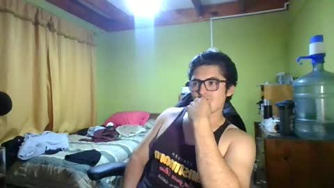 Snapshot of latinn_babe chatting on May 10, 4:17 am latinn_babe online show from May 10, 4:17 am