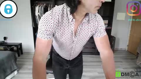 Snapshot of latino23bom chatting on April 6, 12:50 pm sam online show from April 6, 12:50 pm