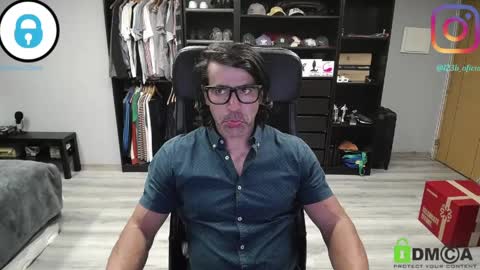 Snapshot of latino23bom chatting on April 7, 8:31 pm sam online show from April 7, 8:31 pm