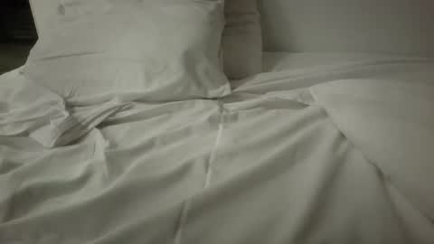 Snapshot of latinobra chatting on October 16, 1:06 am latinobra online show from October 16, 1:06 am