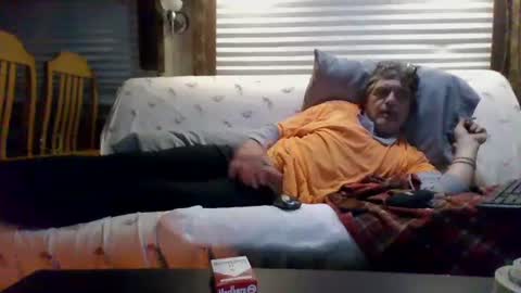 Snapshot of latniter742349 chatting on January 23, 7:22 am latniter online show from January 23, 7:22 am