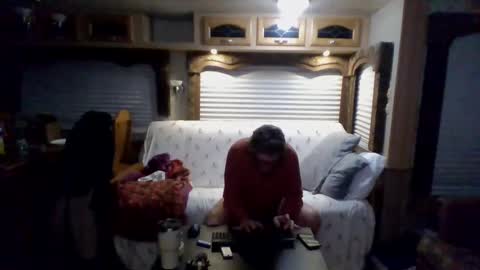 Snapshot of latniter742349 chatting on February 25, 7:09 am latniter online show from February 25, 7:09 am