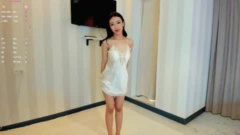 Snapshot of laumalove chatting on March 6, 5:15 am Lauma online show from March 6, 5:15 am