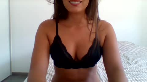 Laura online show from July 3, 12:00 pm