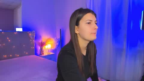 Laura online show from March 25, 5:57 am