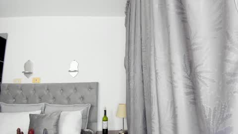   online show from February 17, 11:09 pm