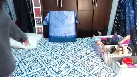  Wen  online show from October 9, 2:59 pm