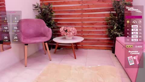 Snapshot of laura_bonnet_ chatting on September 16, 2:07 pm Laura Bonnet online show from September 16, 2:07 pm