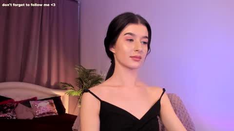 Laura online show from December 26, 3:27 am